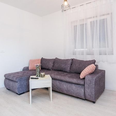 ויר Apartments Krpan מראה חיצוני תמונה