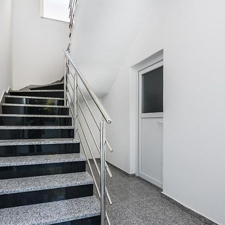 ויר Apartments Krpan מראה חיצוני תמונה