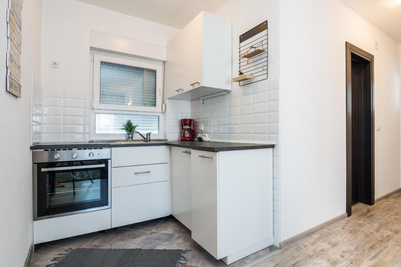 ויר Apartments Krpan מראה חיצוני תמונה