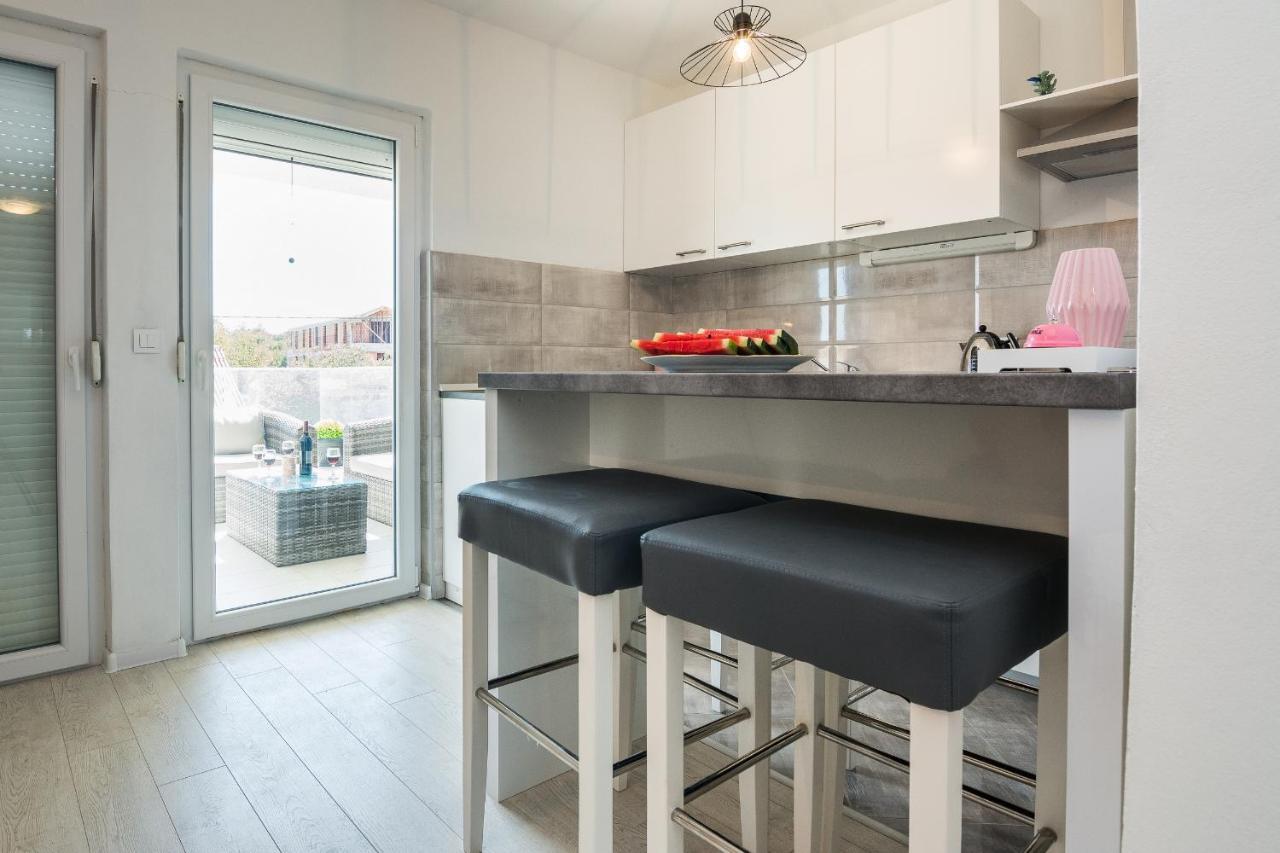 ויר Apartments Krpan מראה חיצוני תמונה